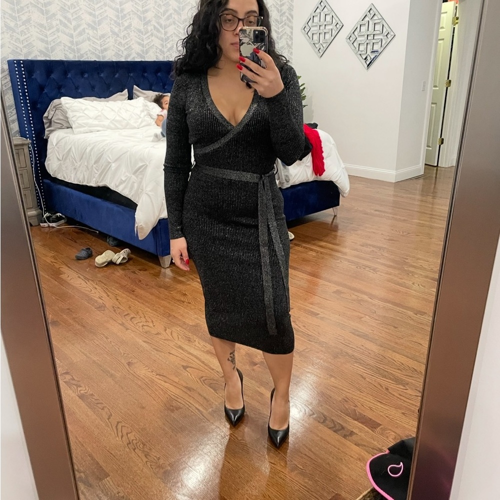 Chic Black Long Sleeve Wrap Dress